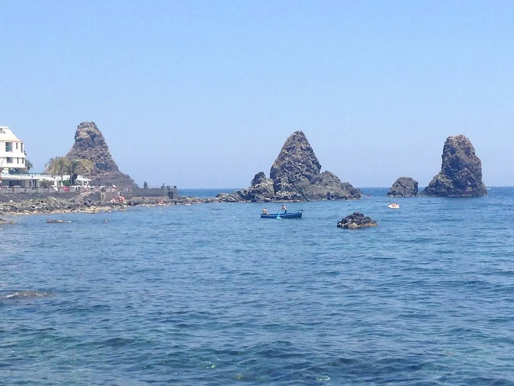 فيلا آتْشّي كاستيلّوفي Casa Vacanze Un Rifugio Nel Mare